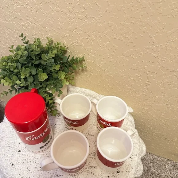 Lot Of Campbell Tupperware Soup Mugs & A Can Collection Mugs - Picture 4 of 9